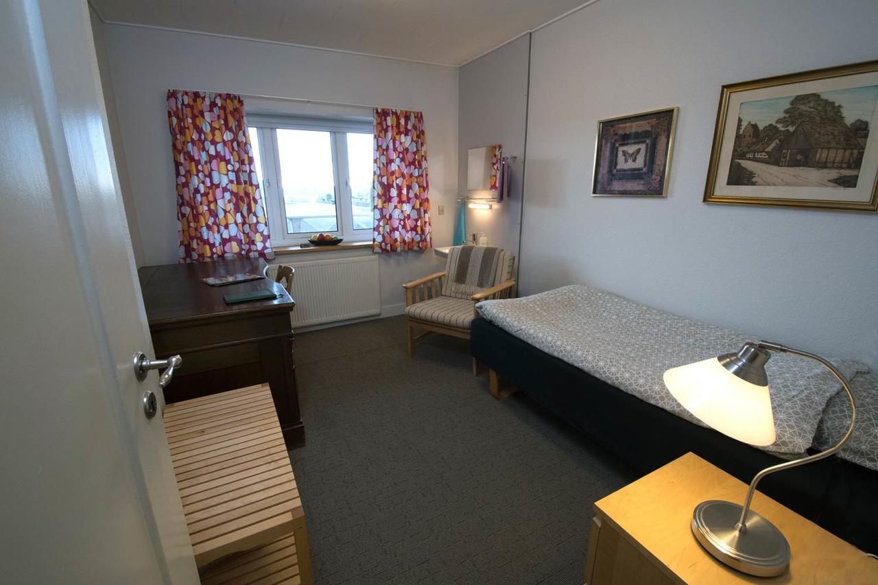 Hotel Lolland Nørreballe Buitenkant foto