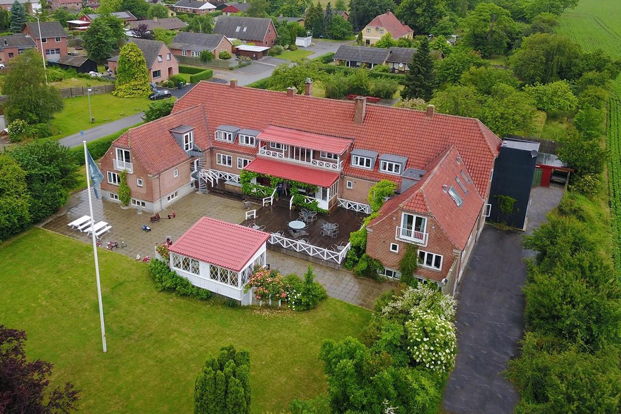 Hotel Lolland Nørreballe Buitenkant foto